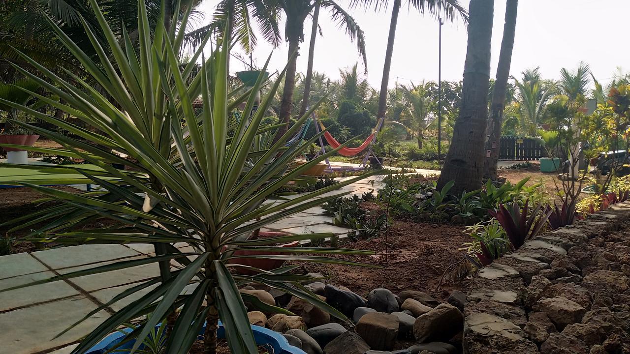 Hotel The Yuppi Hippi Hideout à Anjuna Extérieur photo