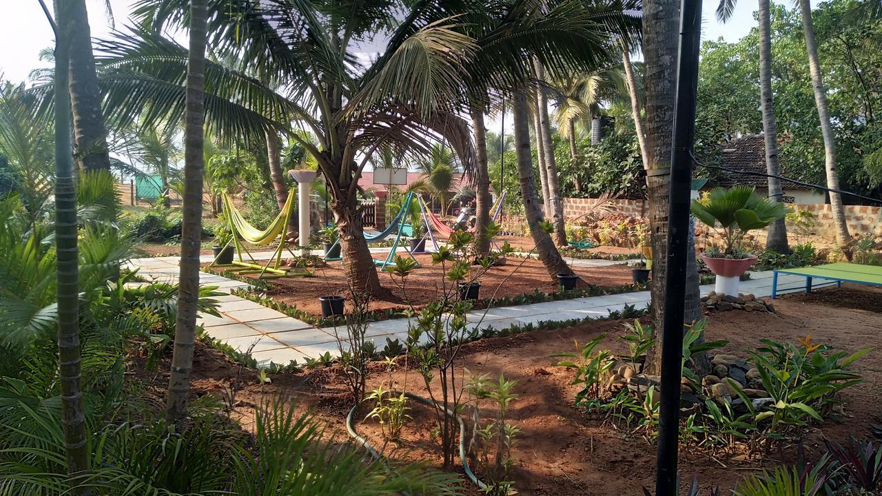 Hotel The Yuppi Hippi Hideout à Anjuna Extérieur photo